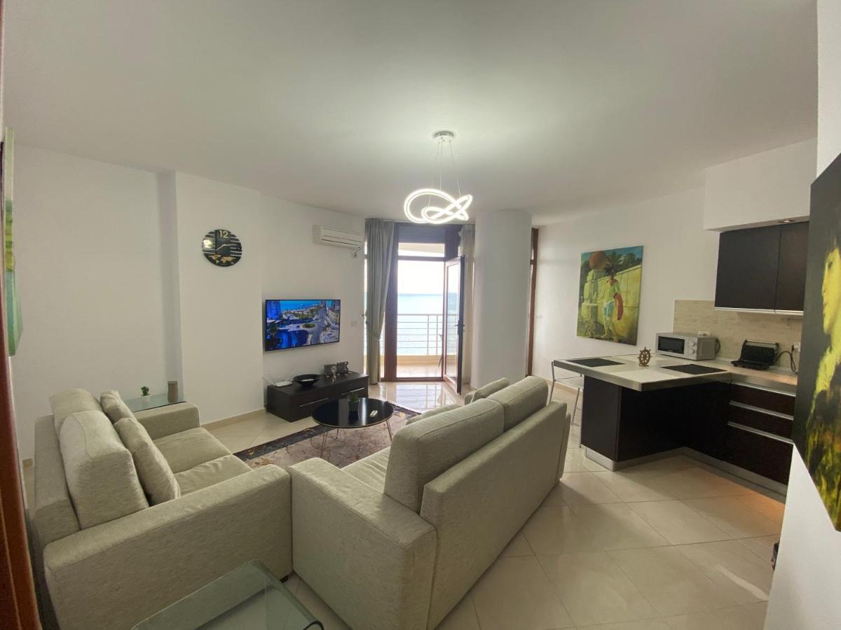 Currila Apartment